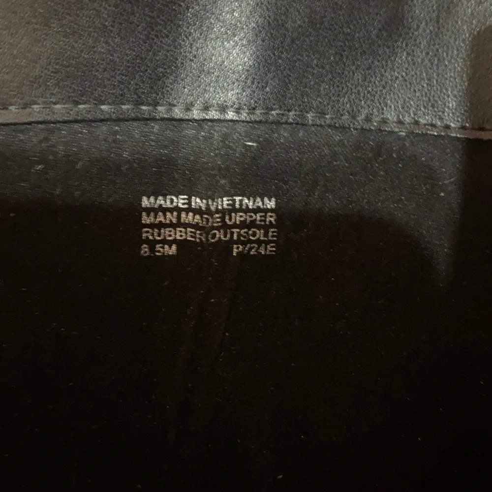 BRAND NEW Michael Kors Black Leather hazel flex bootie